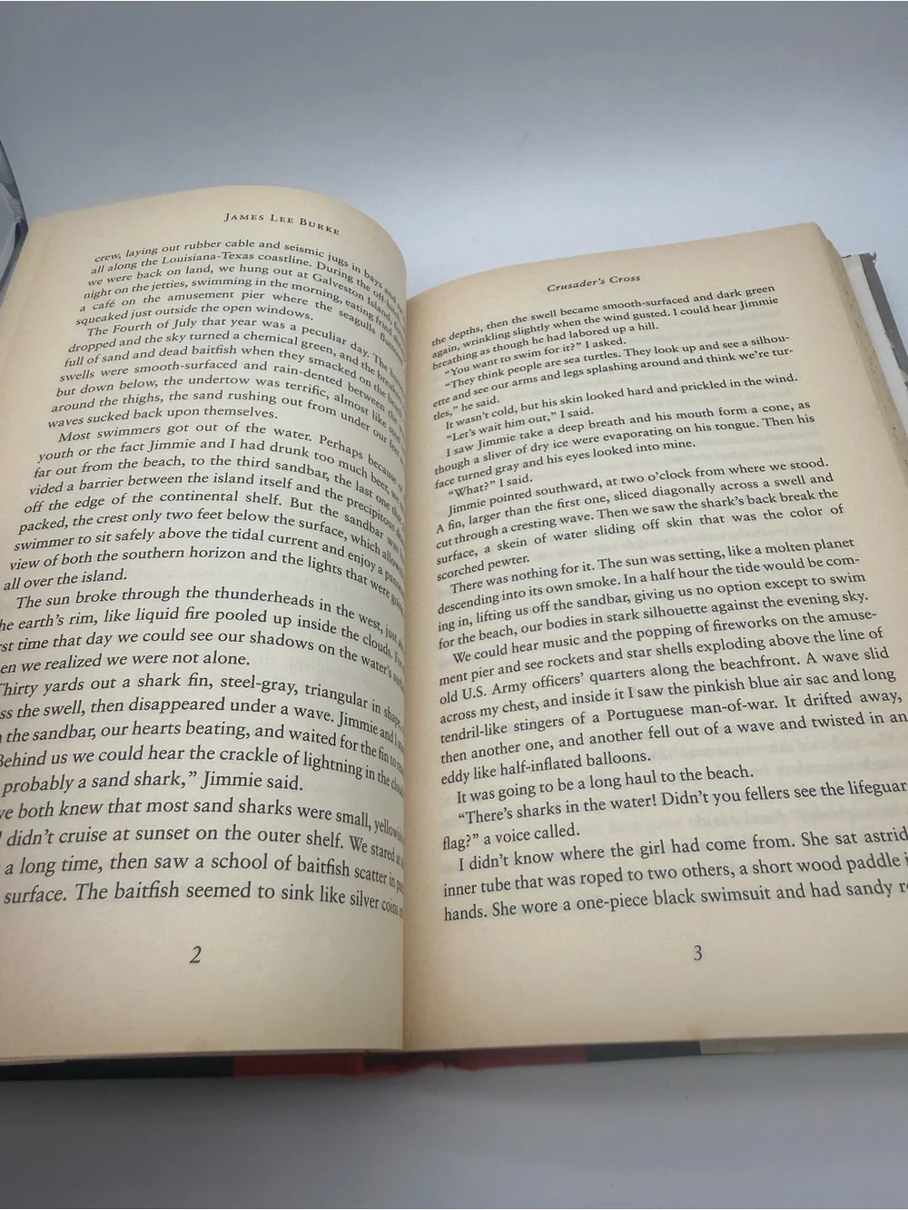 Crusader's Cross: A Dave Robicheaux Novel Hardcover 2005 by James Lee Burke Book